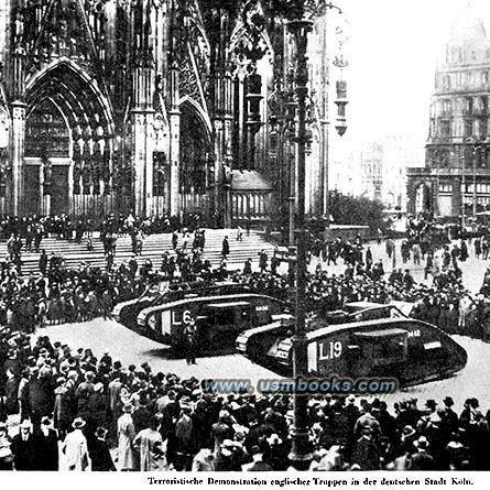 British tanks in fron of the Cologne cathedral