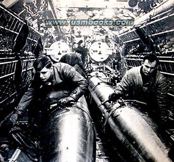 Nazi submarine torpedoes