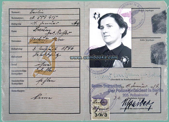 1939 Jewish Kennkarte Gertrud Sara Baum